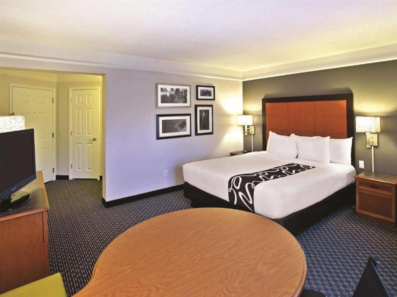 La Quinta By Wyndham Birmingham Homewood Extérieur photo