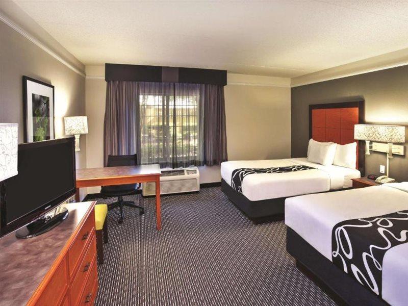 La Quinta By Wyndham Birmingham Homewood Extérieur photo