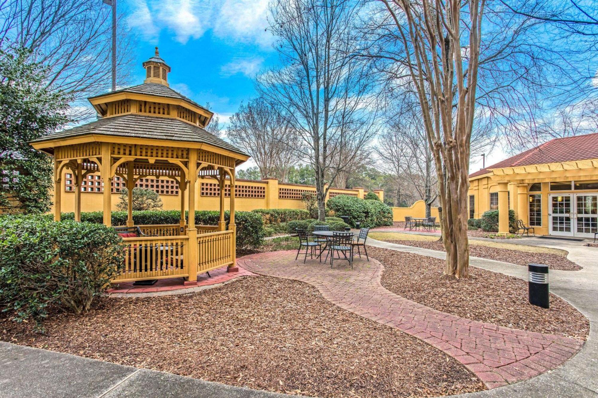 La Quinta By Wyndham Birmingham Homewood Extérieur photo