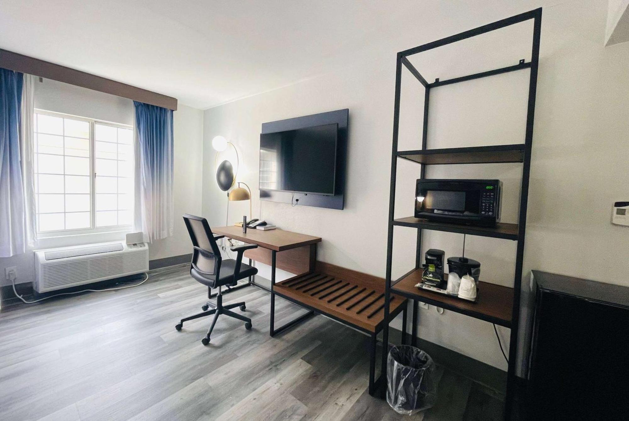 La Quinta By Wyndham Birmingham Homewood Extérieur photo